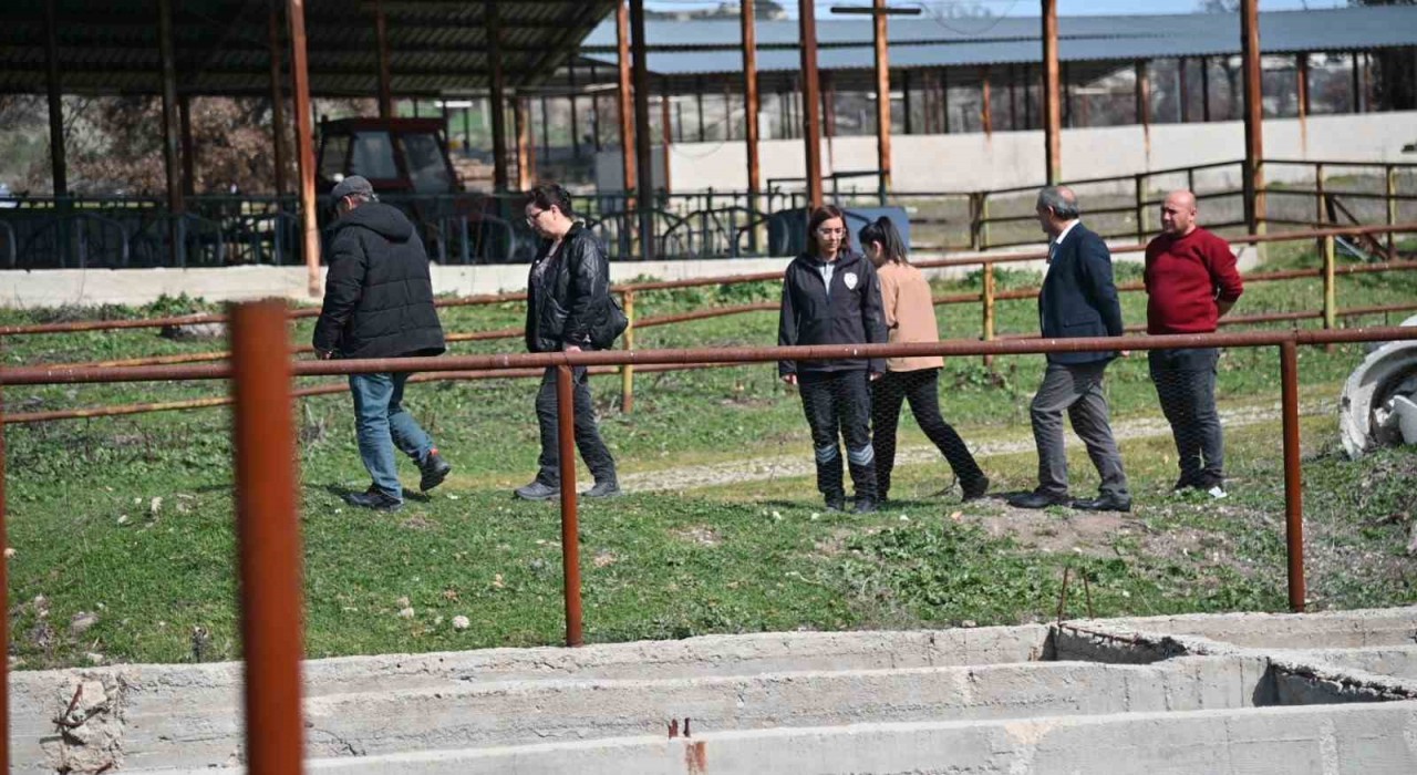 Manisada Tek Dam projesi üreticilere tanıtılıyor
