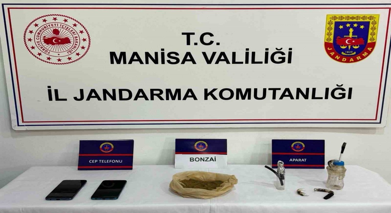 Manisada uyuşturucu operasyonu: 3 kişi tutuklandı