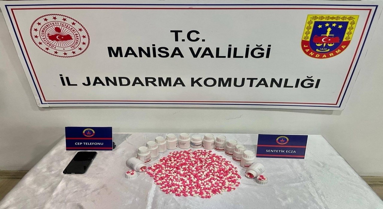 Manisada uyuşturucu taciri tutuklandı