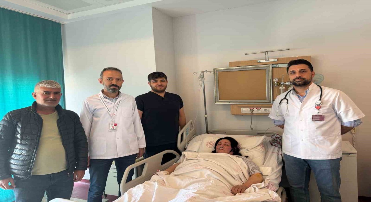 Mardinde ilk kez böbrek ve bağırsak damarlarına endovasküler yöntemle müdahale edildi