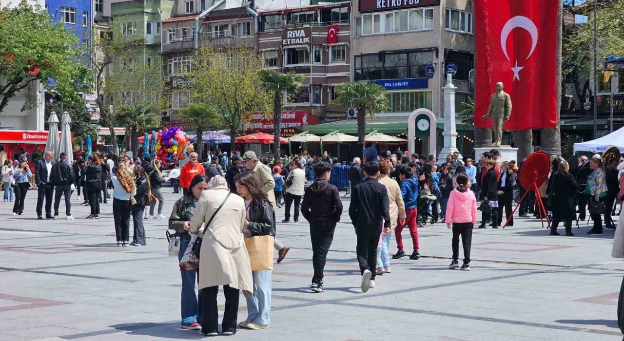 Marmara Denizinde 6.2 büyüklüğünde deprem Balıkesirde de hissedildi