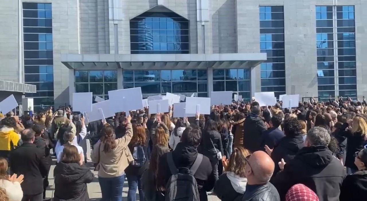 Mattia Ahmet için yüzlerce kişi Kartal Adliyesine akın etti