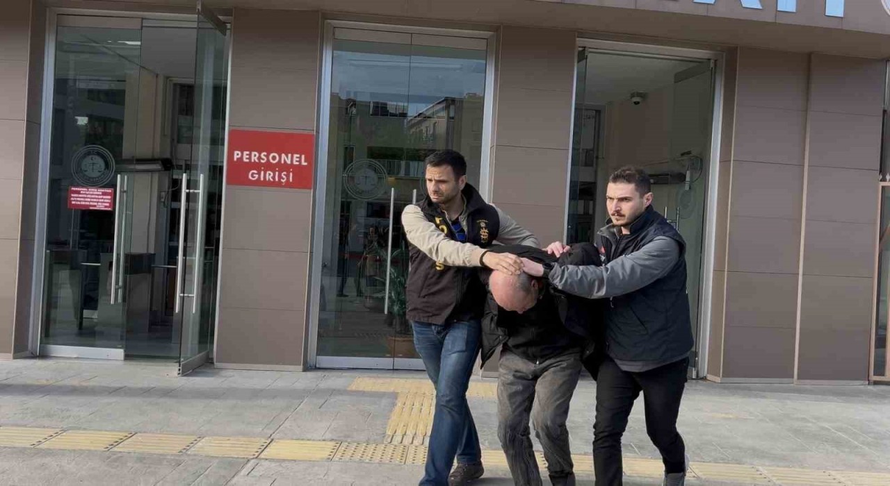 Mattia Ahmet Minguzzinin mezarını tahrip eden şahsın ifadesi ortaya çıktı