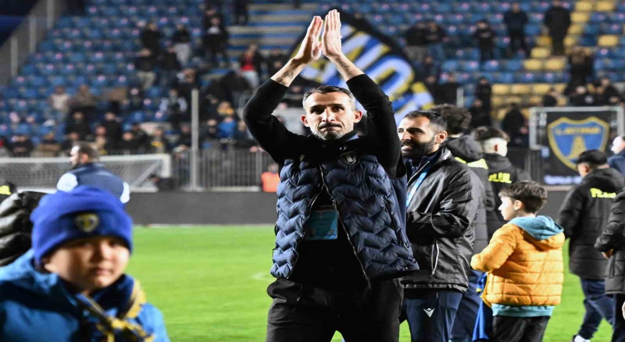 Mehmet Topalın takımı Petrolulden özel galibiyet