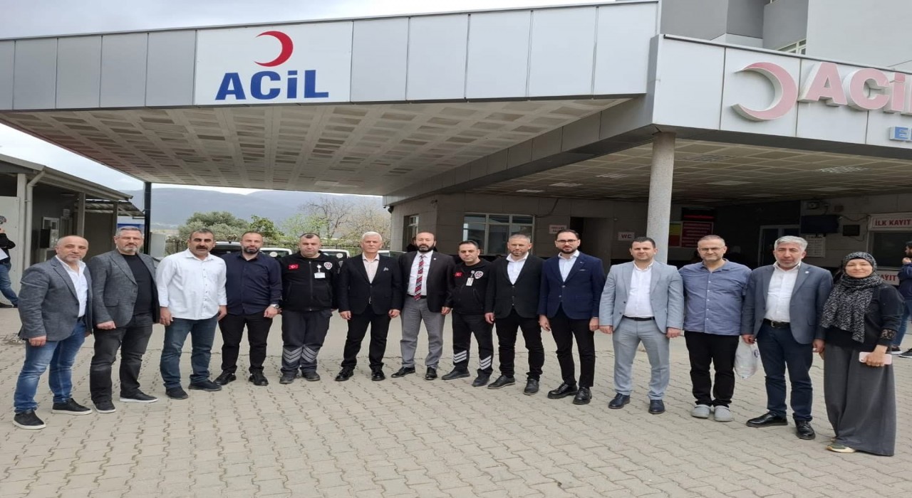 Memur-Sen İzmir İl Başkanı Yılmaz, sağlık çalışanları ile bayramlaştı