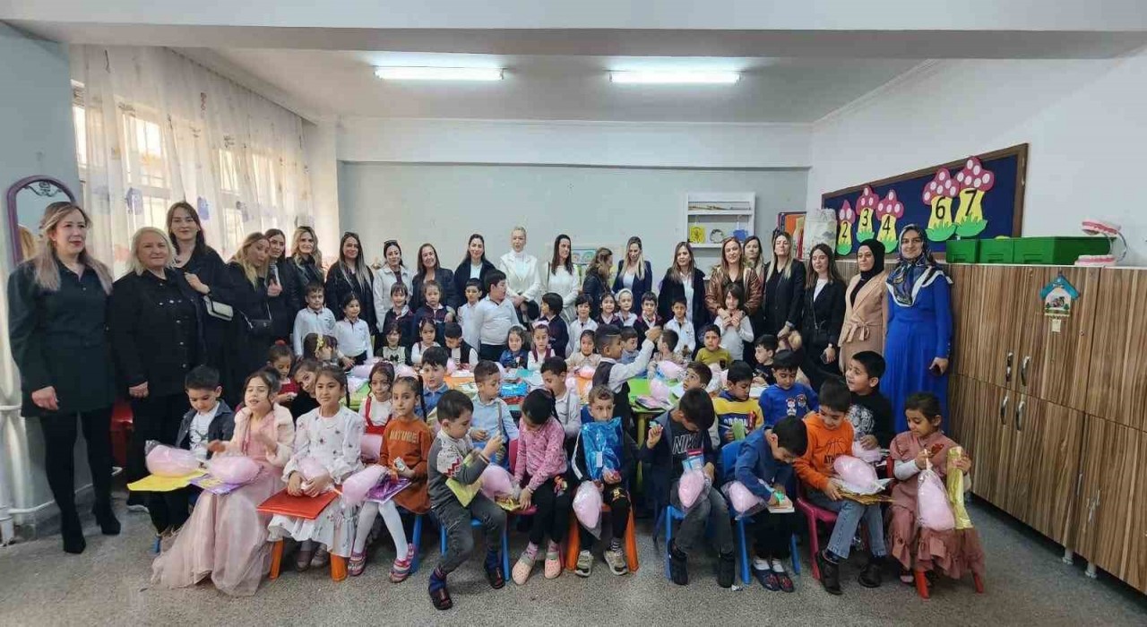 Minik GKVlilerin Kitaplarda Gezebilir projesine büyük alkış