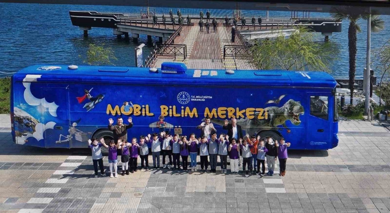 Mobil Bilim Merkezinin ilk durağı Samsun