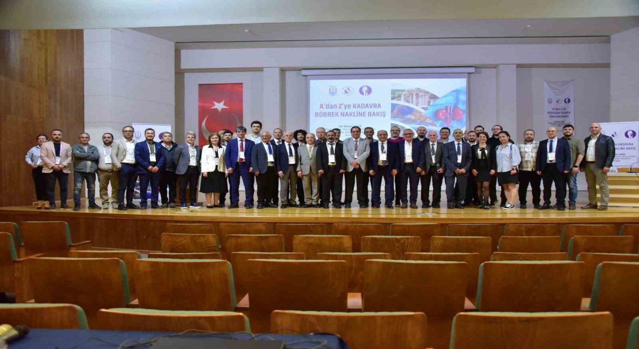 Muğlada böbrek nakline ışık tutan bölgesel toplantı gerçekleştirildi