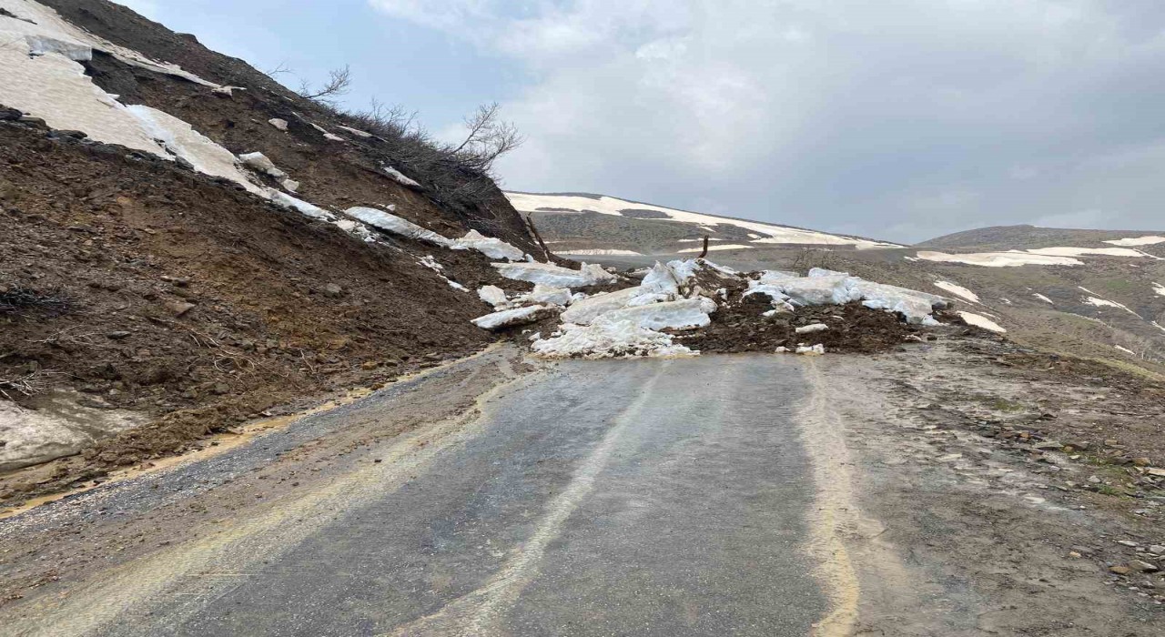 Muşta heyelan meydana geldi