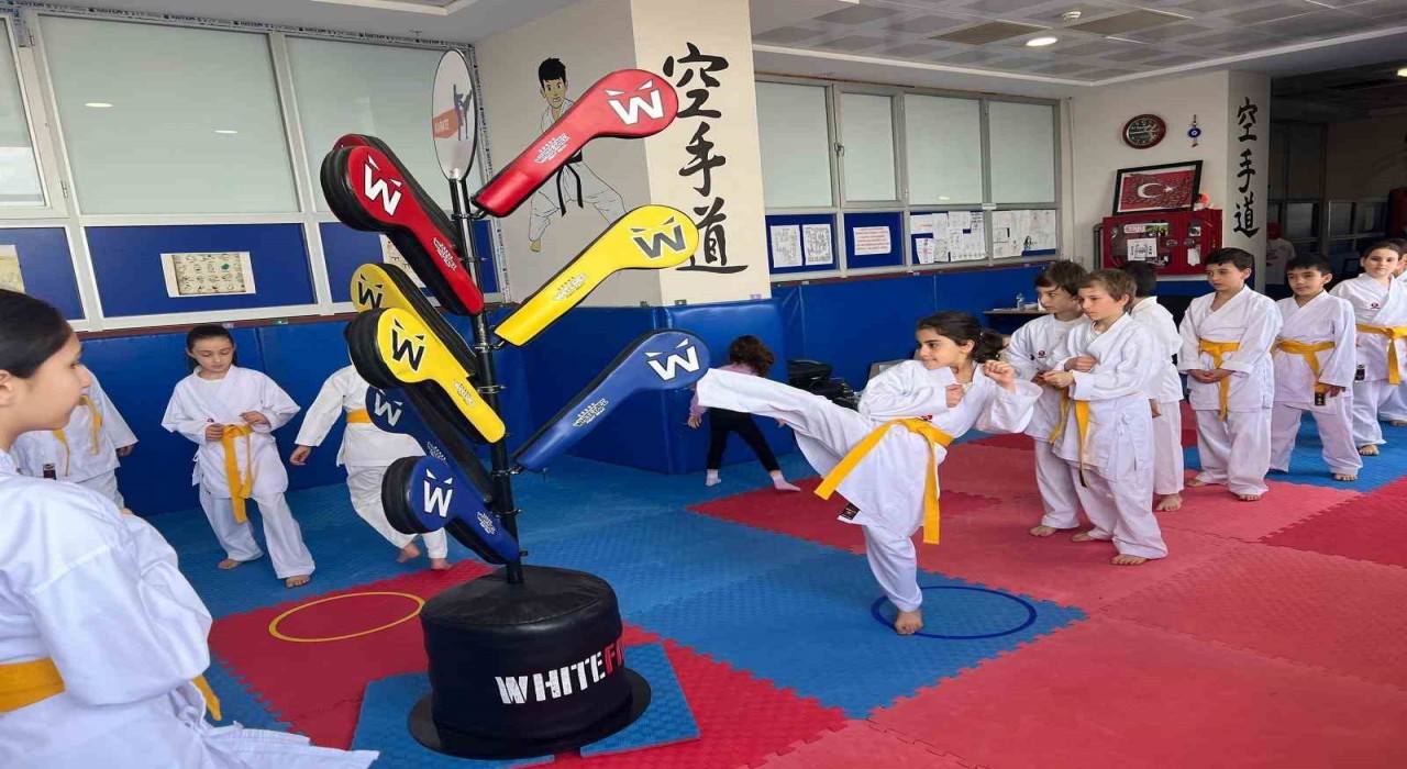 Muşta karate kursuna yoğun ilgi