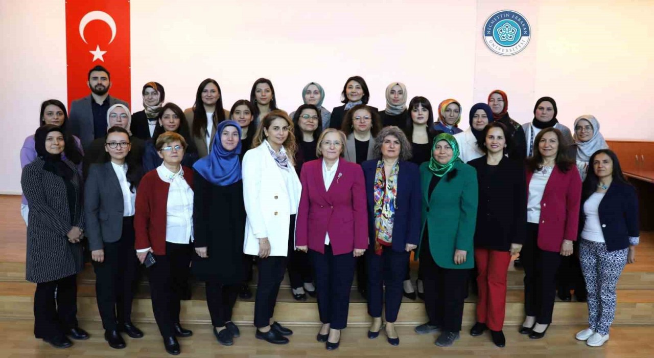 NEÜ Hemşirelik Fakültesinden akreditasyon başarısı