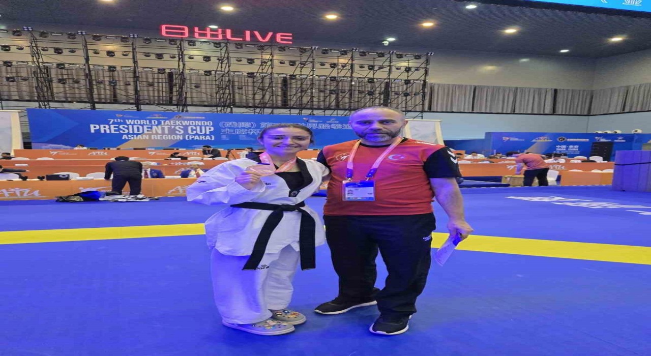Niğdeli Sporcu Büşra Emireden uluslararası başarı