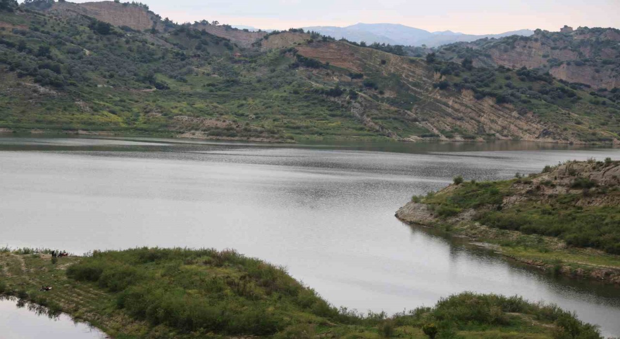 Nisan yağışları İkizdere Barajını bereketlendirdi