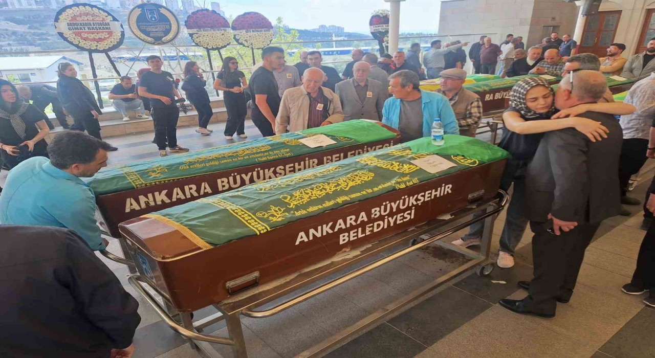 Oğlu tarafından vurulan eski milletvekilinin eşi son yolculuğuna uğurlandı