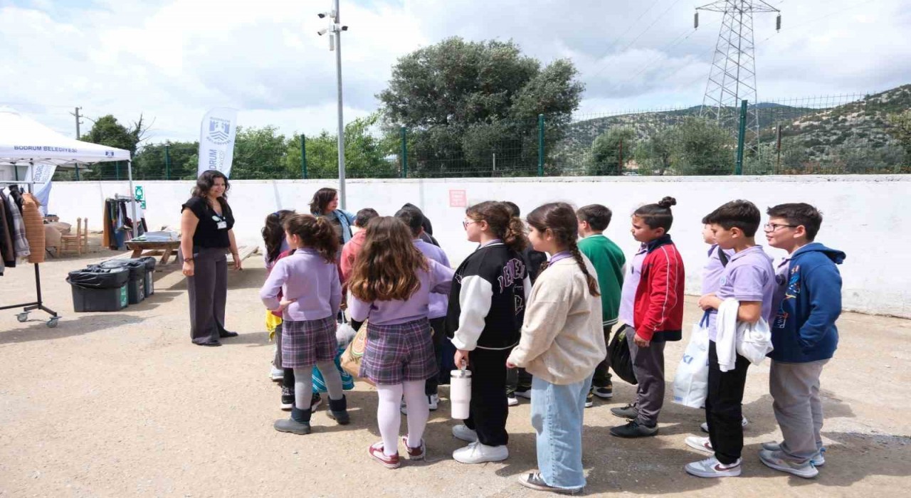 Öğrencilere sıfır atık bilinci kazandırılıyor
