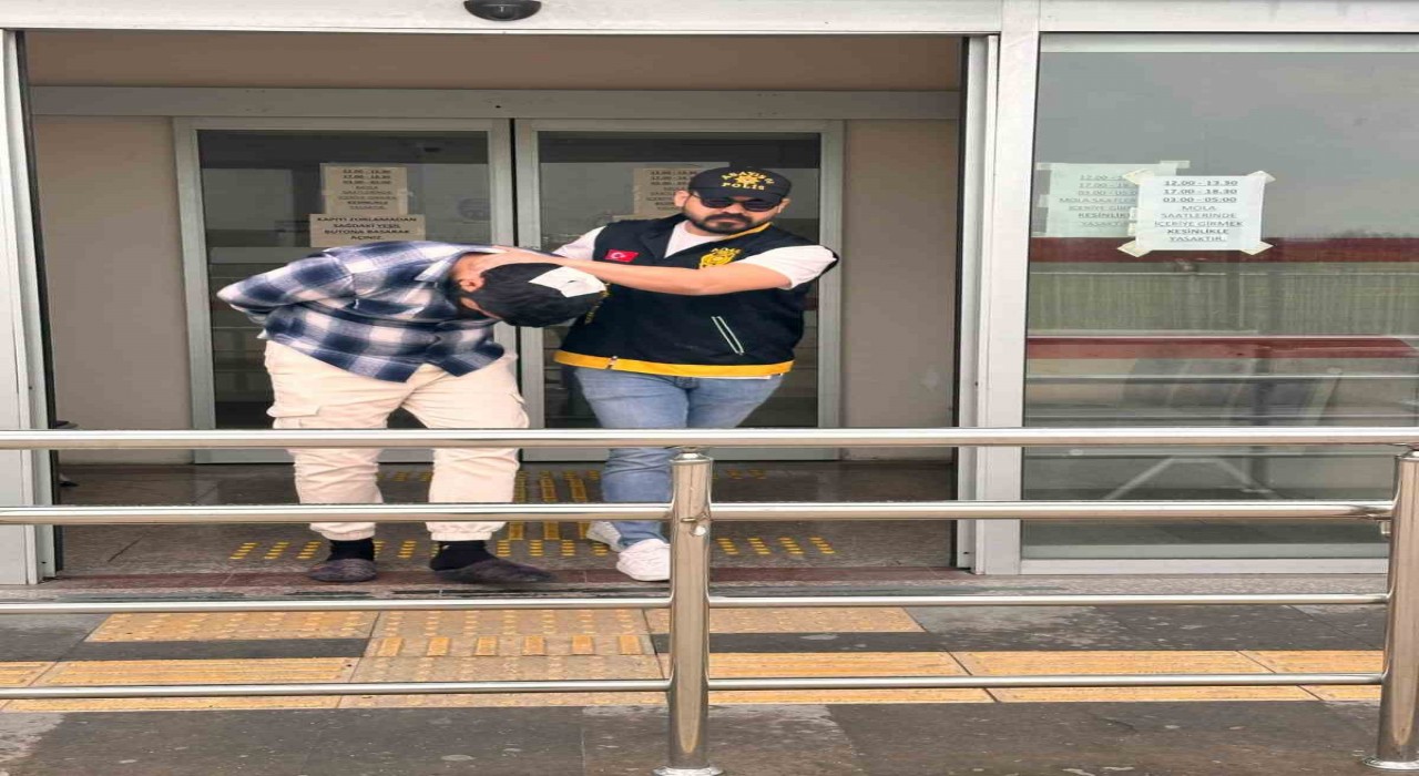 Öğretmen ağabeyini öldürdü, Kendimde değildim savunması yaptı