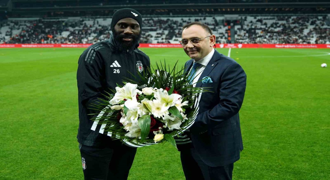 Ole Gunnar Solskjaerden 2 değişiklik