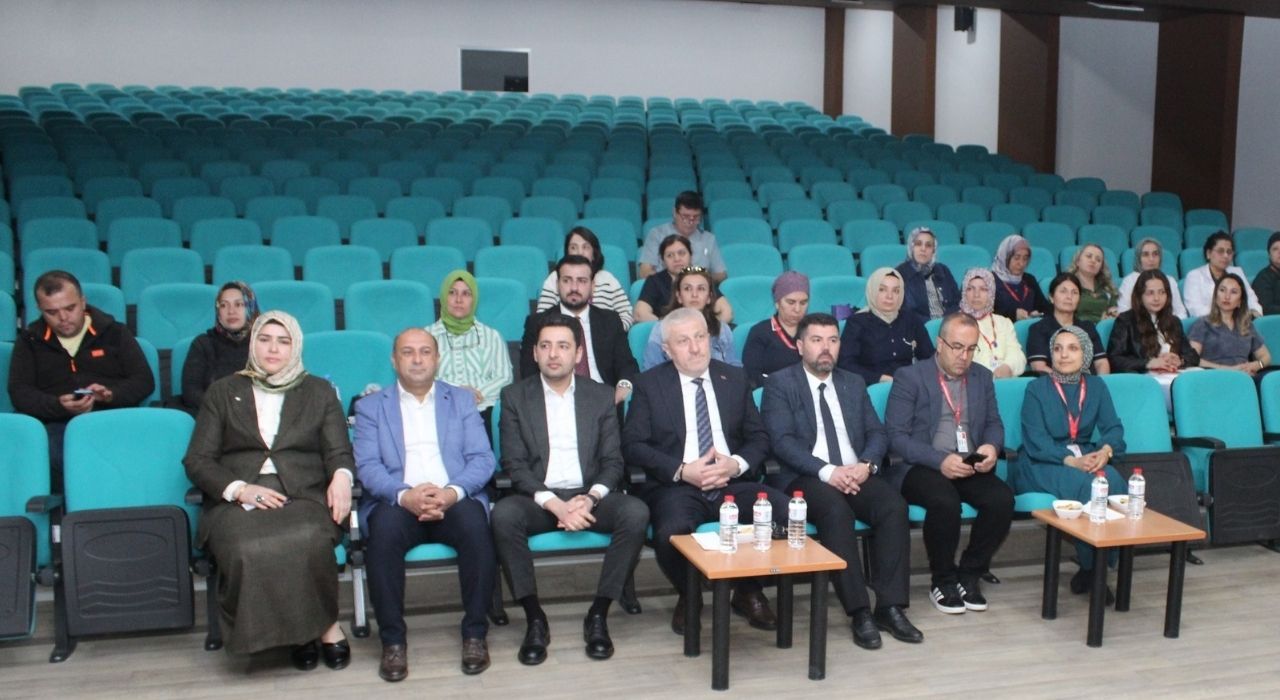 Osmaniye Devlet Hastanesi'nde Ameliyathane Hemşireliği Sertifika Programı Başladı