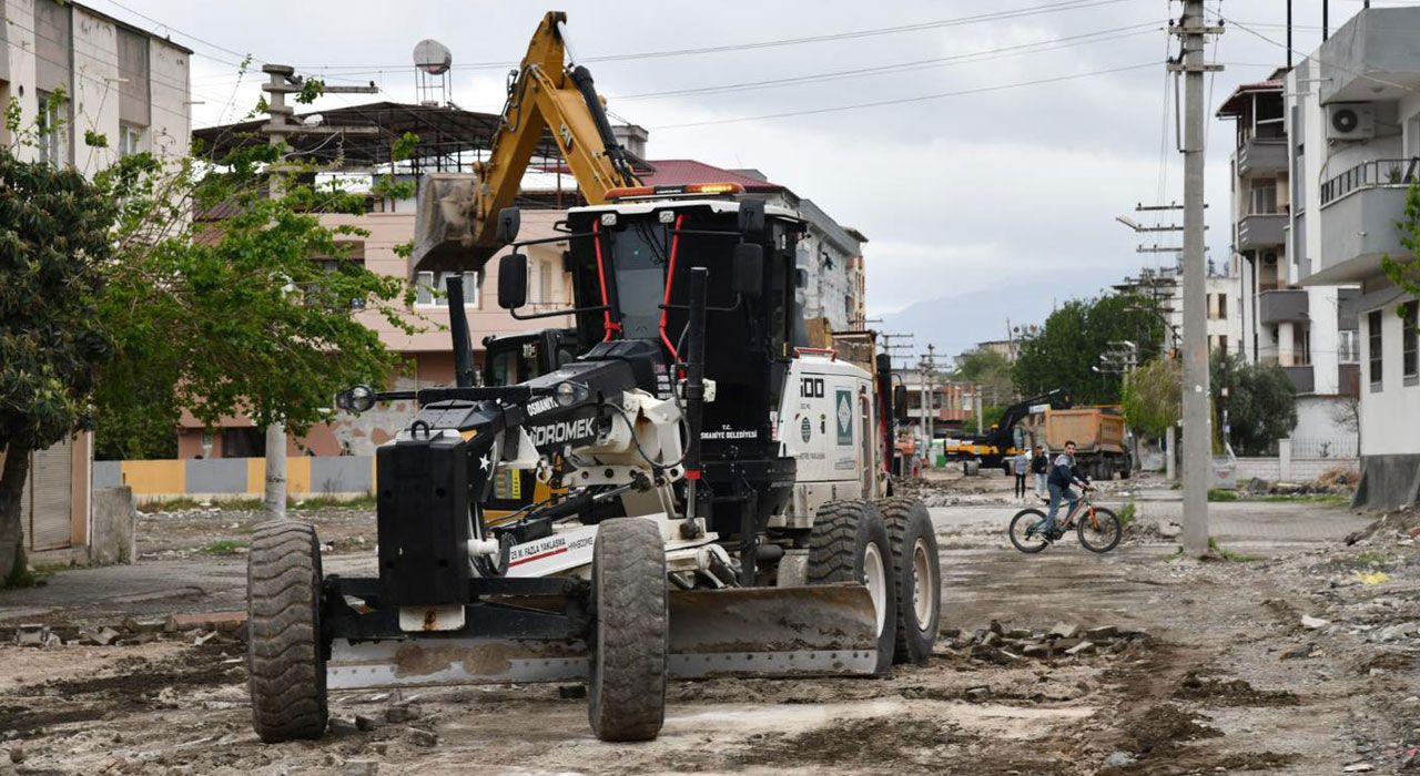 Osmaniye’de Yol Çalışmaları Başladı: Şehit Nazmi İnekci ve 9062 Sokak Yenileniyor