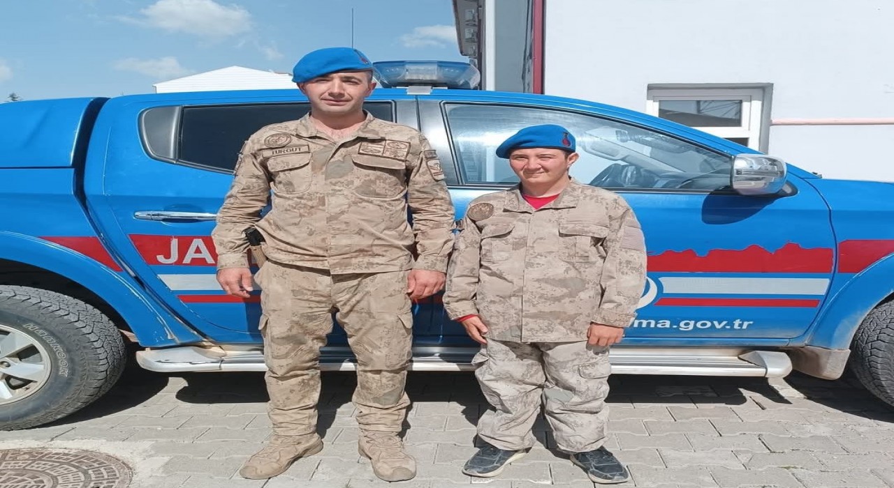 Özel durumlu Umut Can Özelin askerlik hayali gerçek oldu