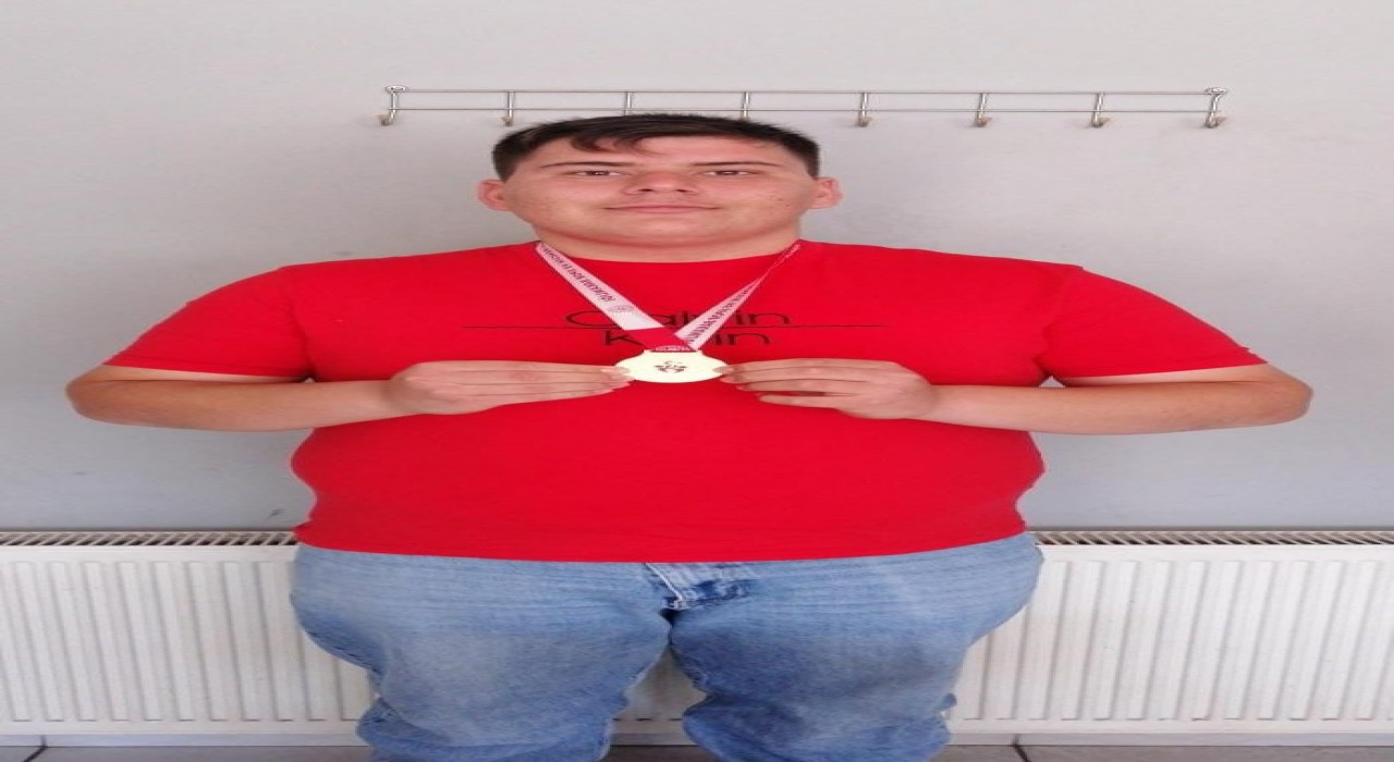 Özel öğrenciden büyük başarı