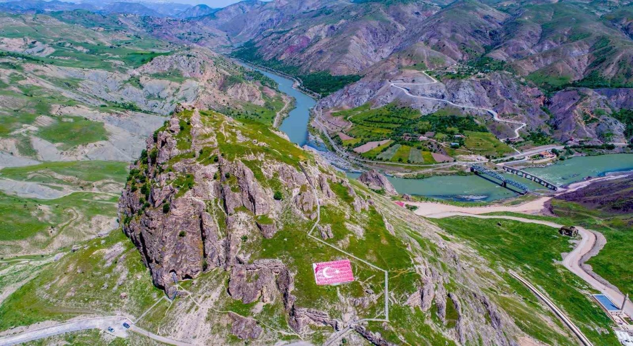 Paluda 3 bin yıllık geçmiş gün yüzüne çıkıyor