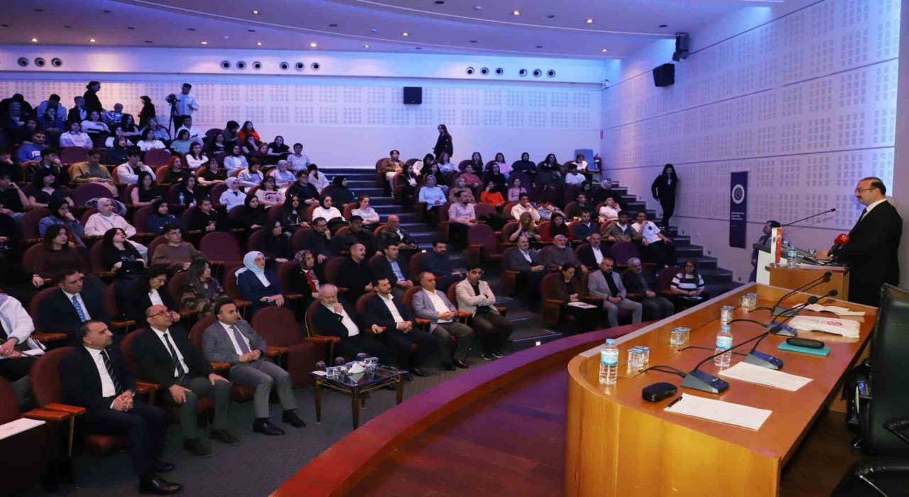 Puşkin ve Redhouse, kültür turizmi bağlamında Atatürk Üniversitesinde ele alındı