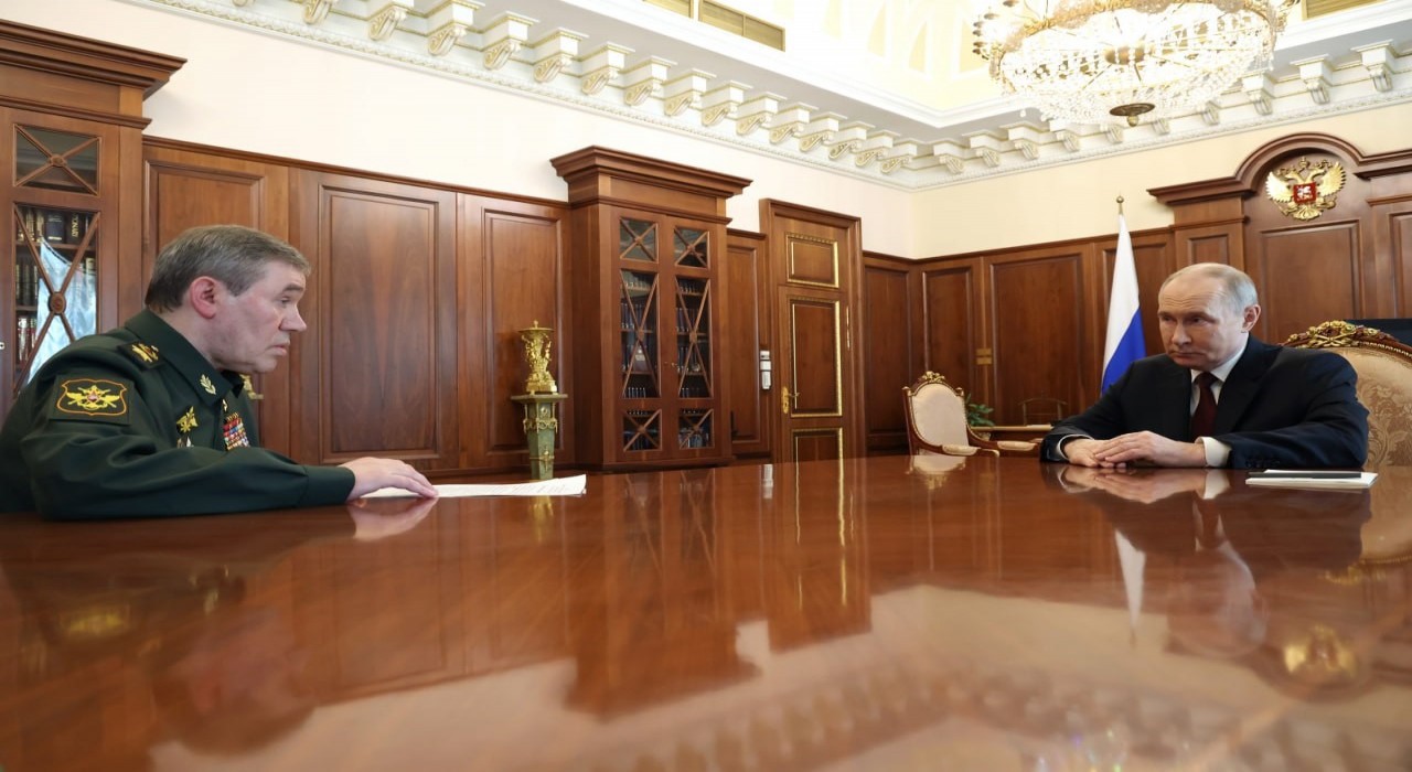 Rusya Devlet Başkanı Putinden Paskalya ateşkesi