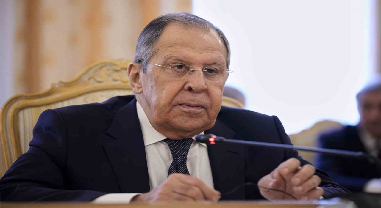 Rusya Dışişleri Bakanı Lavrov: Ukrayna, enerji tesislerine yönelik saldırılara ilişkin moratoryumu ihlal ediyor