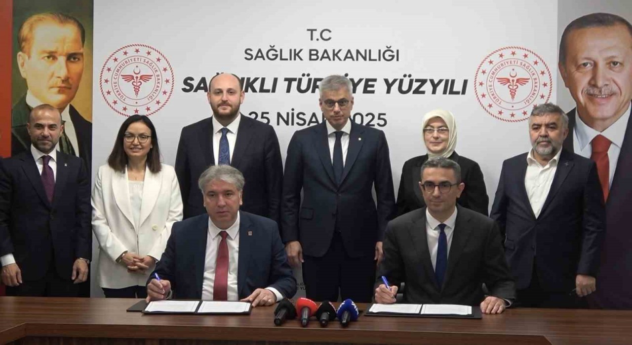 Sağlık Bakanı Memişoğlu: Herkesin özgür iradesi var. Kimseye baskı yapmıyoruz