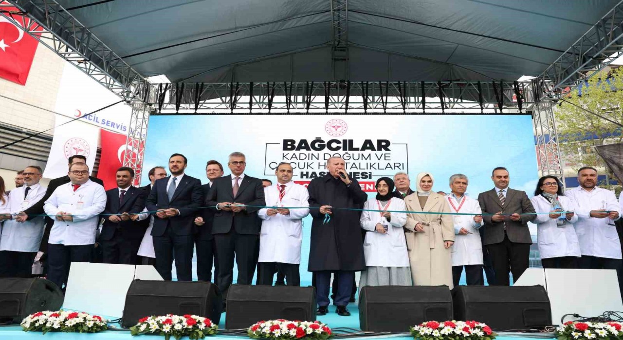 Sağlık Bakanı Memişoğlu: İstanbulda yaptığımız sağlık yatırımlarıyla bu güzel şehrimizi uluslararası bir sağlık merkezi konumuna yükselttik