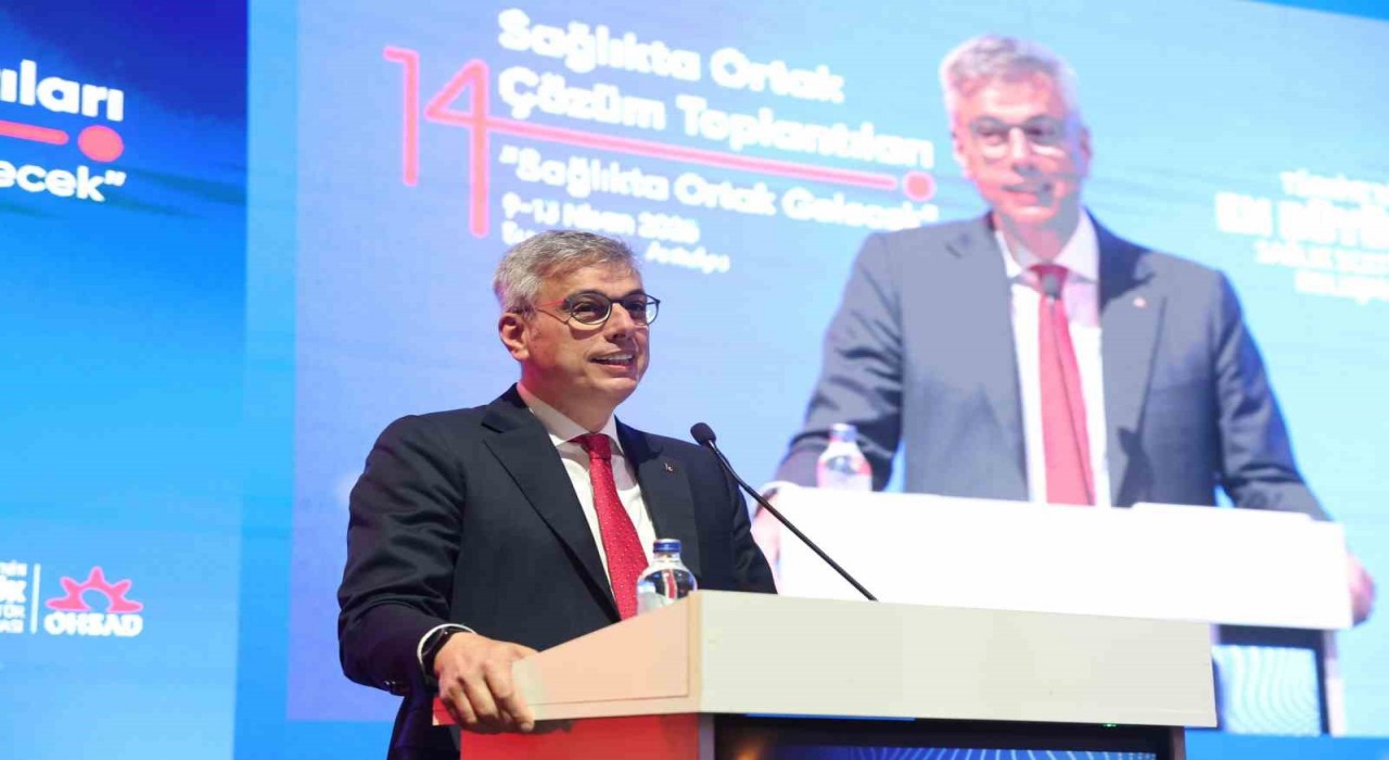 Sağlık Bakanı Memişoğlu: Tek amacımız var öncelikli olarak, o da insanlara hizmet etmek