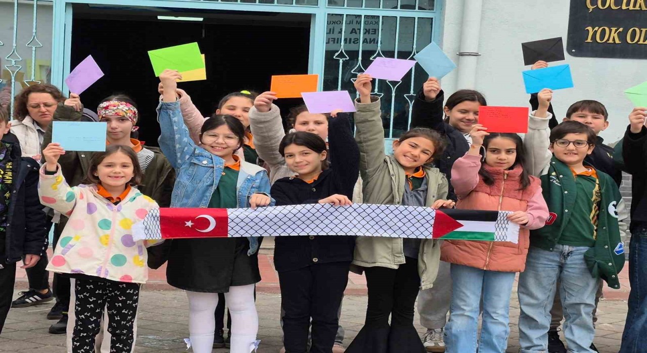 Samsundan UNICEFe 55 mektupluk barış çağrısı
