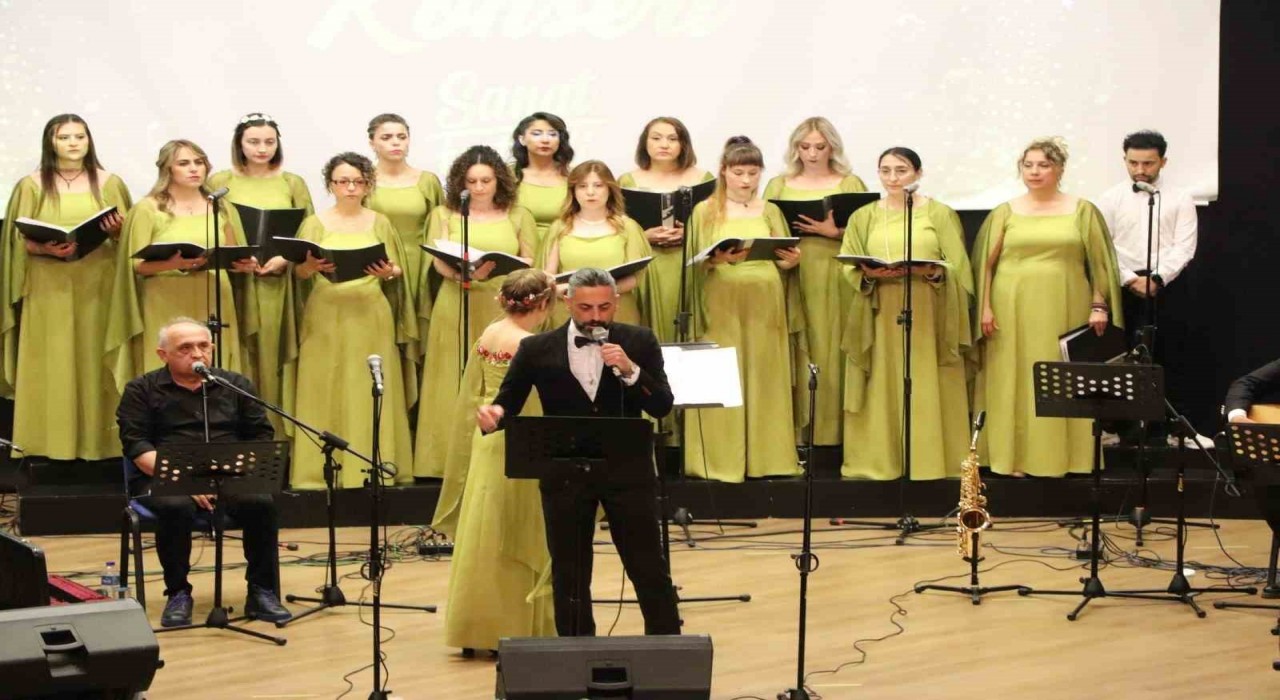 Sanat Festivalinin ikinci günü coşkulu konserle tamamlandı