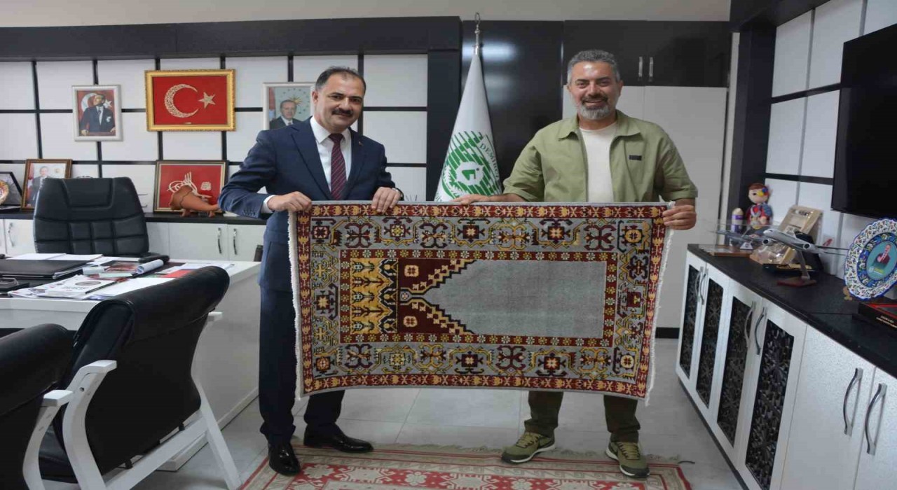 Sanatçı Turgay Başyayla Demircide tanıtım çekimi yaptı