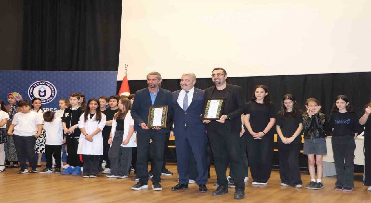 Sanatla büyüyen nesiller Efelerde buluştu