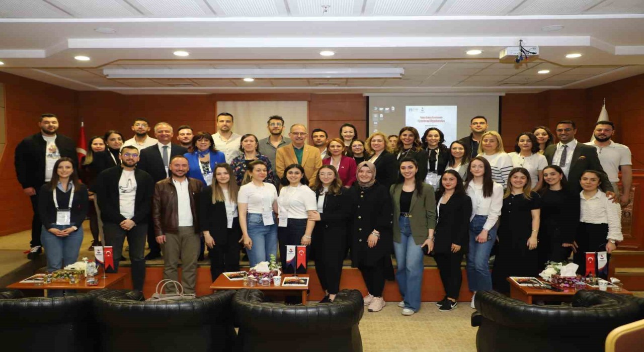 SANKO Üniversitesinde Yoğun Bakım Hastasında Fizyoterapi Uygulamaları sempozyumu