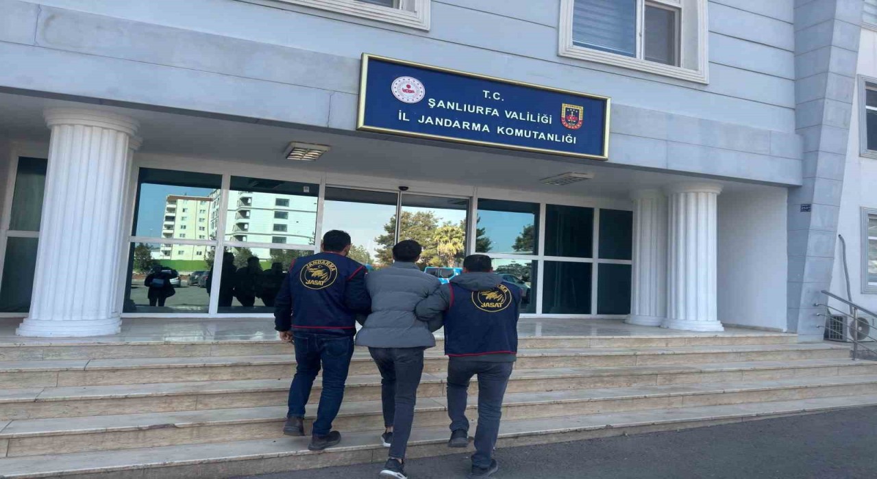 Şanlıurfada kasten öldürme suçundan aranan 5 şahıs yakalandı