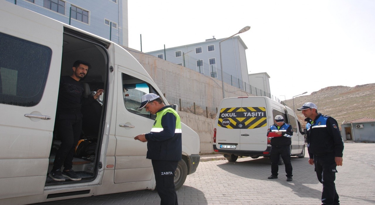 Şanlıurfada okul servisleri denetlendi