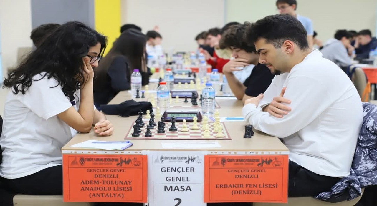 Satranç grup şampiyonası heyecanı Denizlide yaşandı