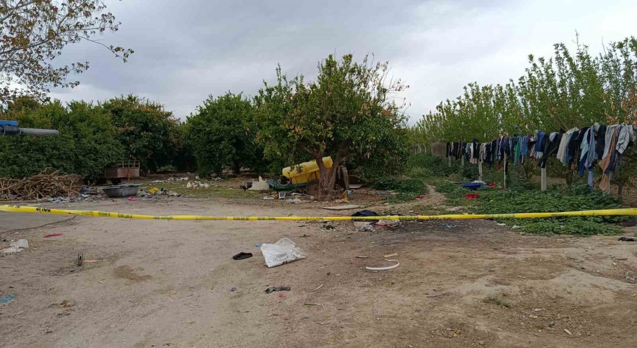 Sattığı elektrikli bisikletin parasını alamadığı genci portakal bahçesinde öldürdü