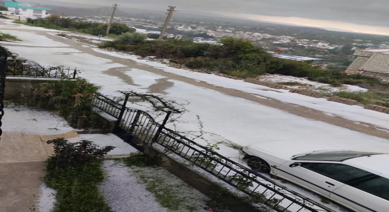 Seferihisar beyaza büründü