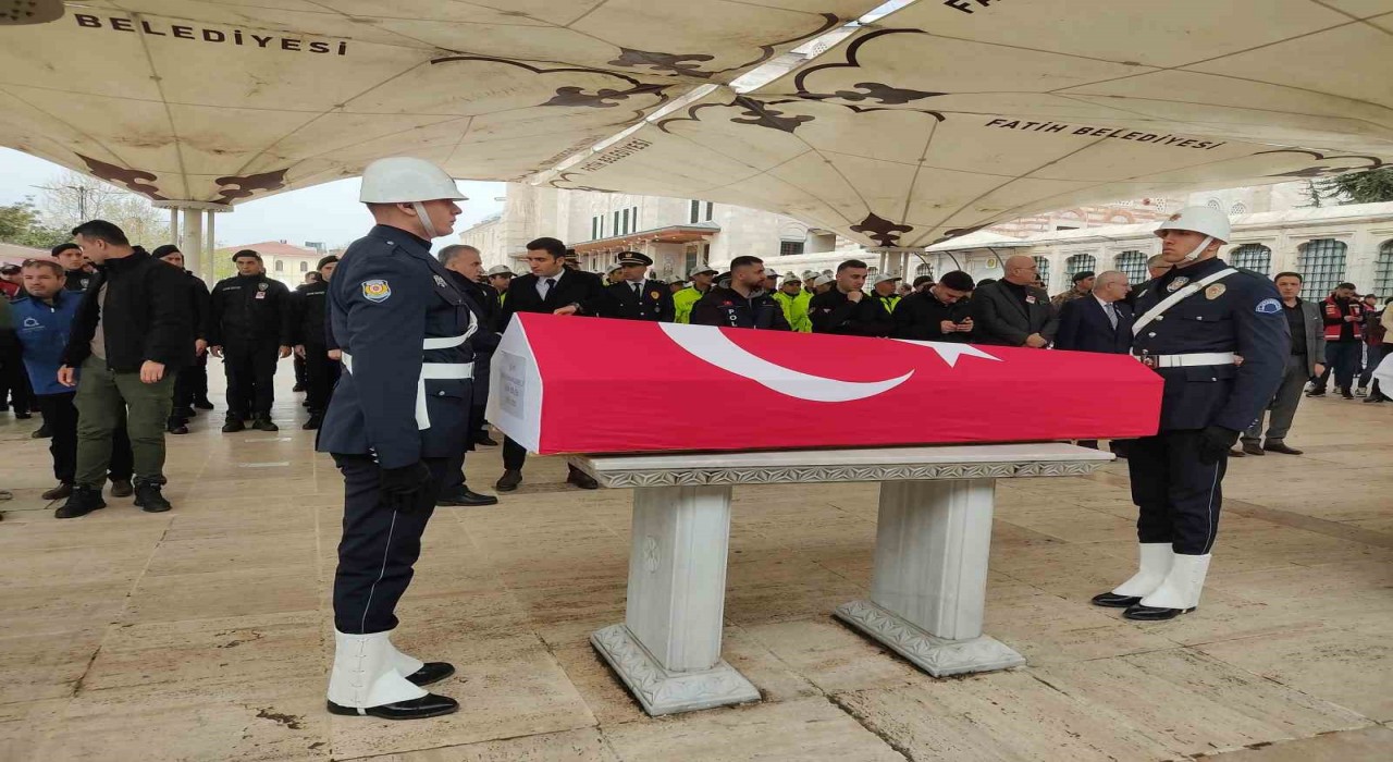 Şehit bekçi Uğur Gölçek son yolculuğuna uğurlandı