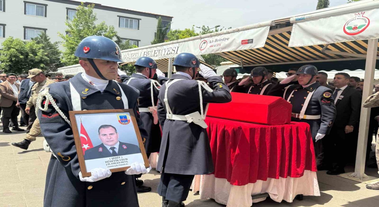 Şehit Hüseyin Uzun, Gaziantepte son yolculuğuna uğurlandı
