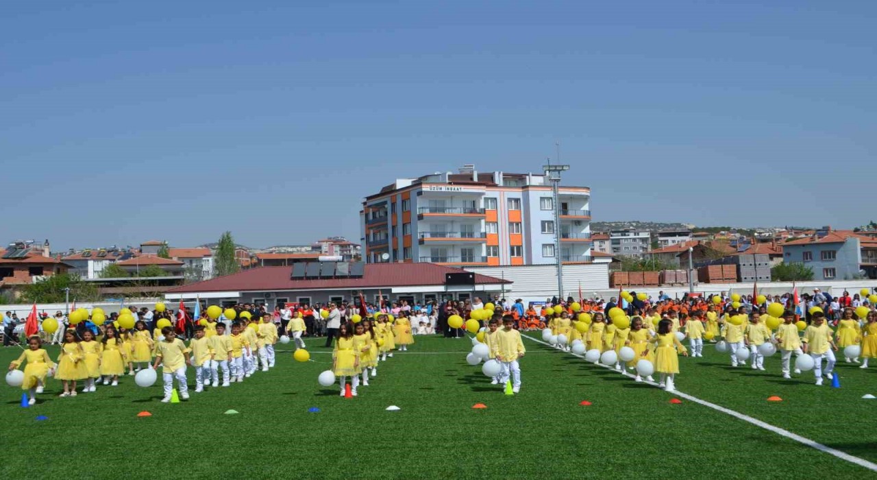 Selendide 23 Nisan coşkusu