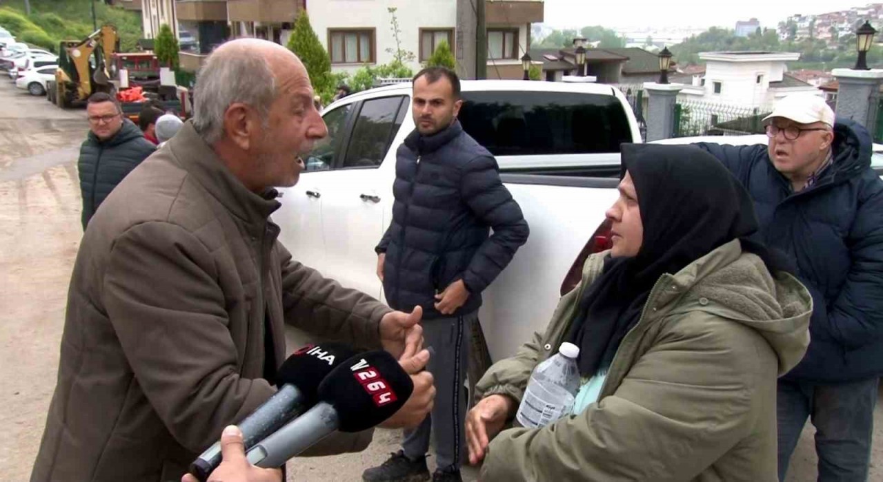 Serdivanda bir bina çökme riski ile karşı karşıya: Müdür, Bir saniye diyerek mağdur kadını susturmaya çalıştı