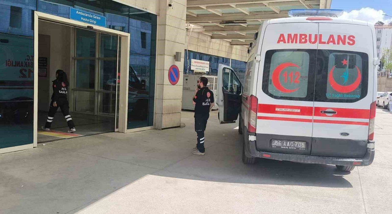 Siirtte ot toplarken kayalıklardan düşen adam hayatını kaybetti