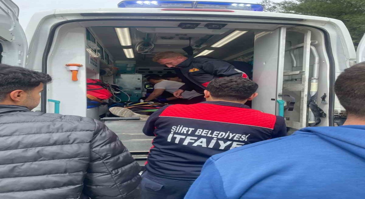 Siirtte trafik kazası: 2 yaralı