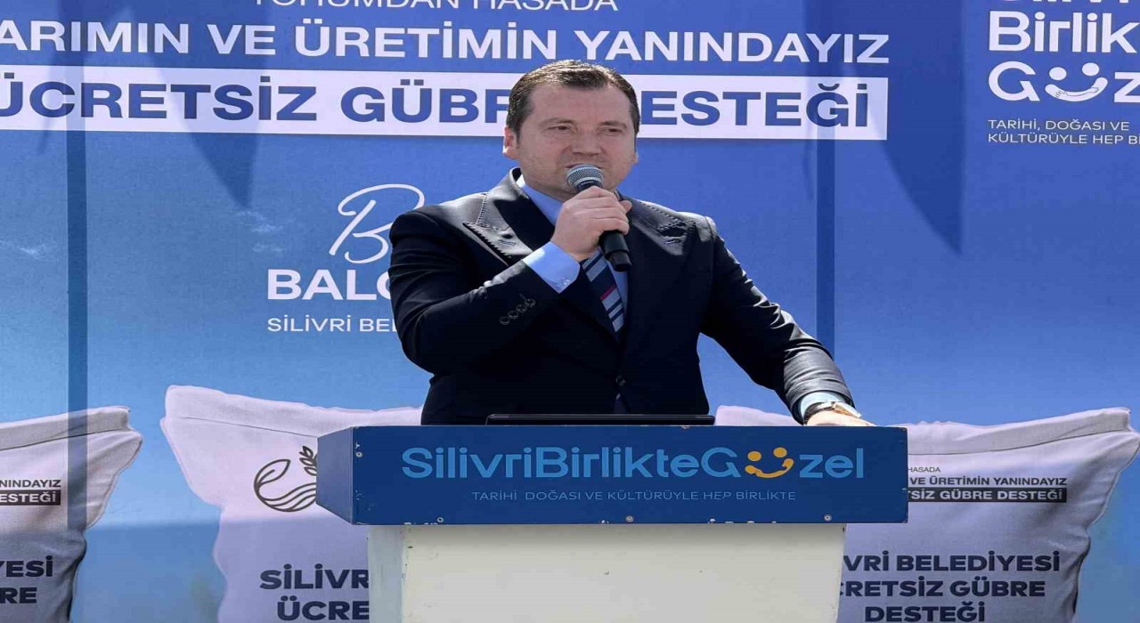 Silivri Belediyesinden kadın tarım üreticilerine ücretsiz gübre desteği