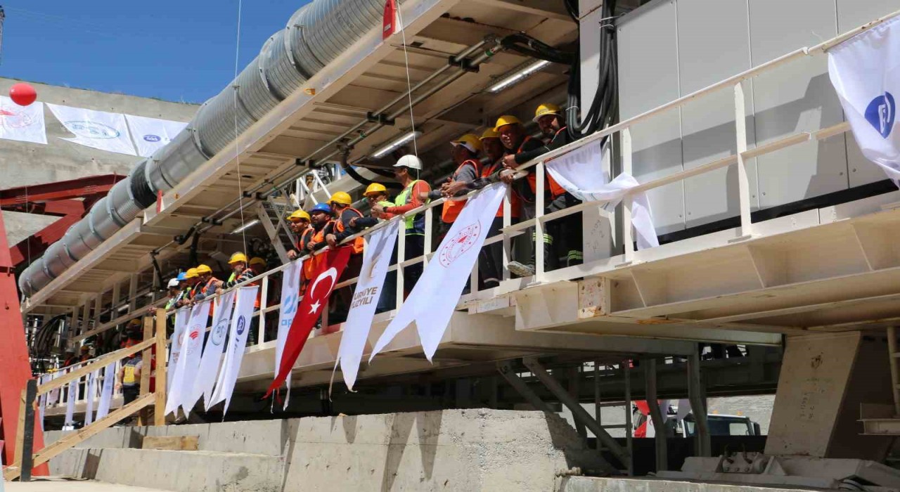 Silvan Sulama Tüneli kazısı törenle başladı